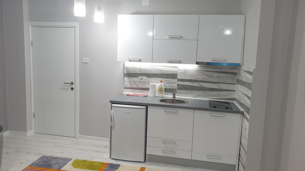 Apartman Sweet Dreams 2 Ni Buitenkant foto